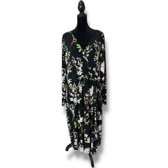 Yock Black Label Floral Black Faux Wrap Front Long Sleeve V-Neck Midi Dress - Picture 14 of 16